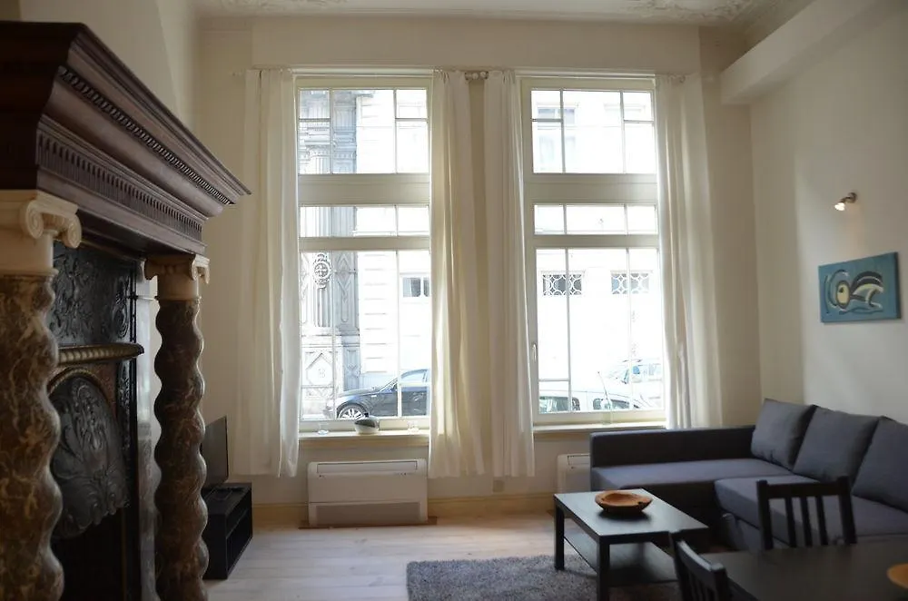 Traditional Modern Apartment City Centre Antverpy Belgie