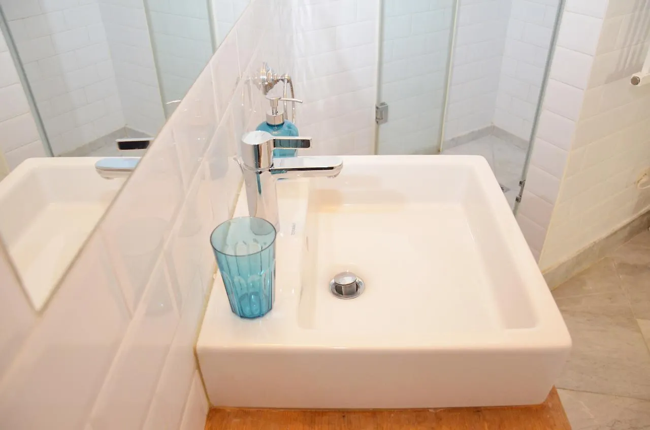 Traditional Modern Apartment City Centre Antverpy