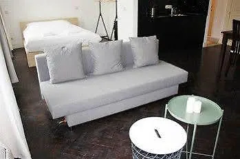 Traditional Modern Apartment City Centre Antverpy Belgie